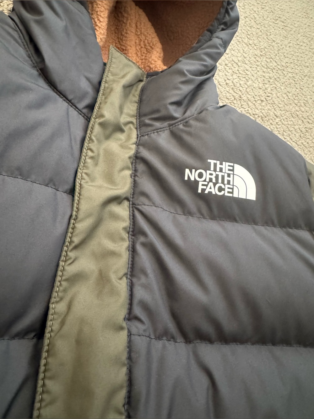 The North Face Youth Down Hooded Jacket - Picture 2 of 8